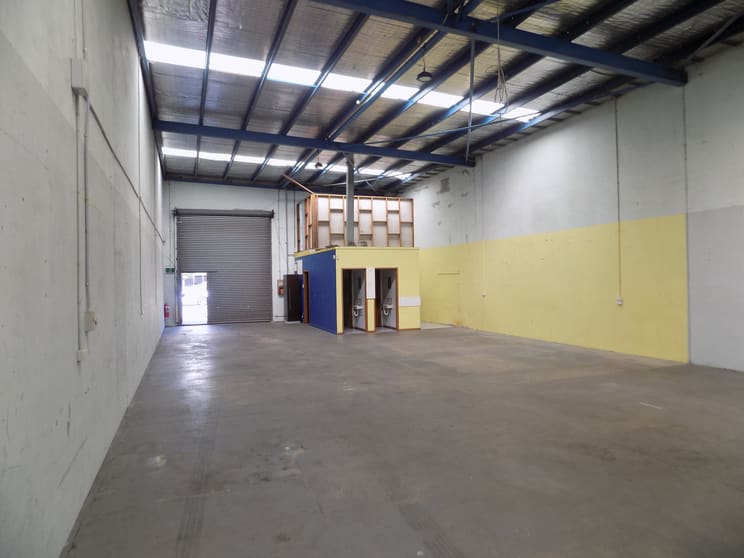 Click to view all images 1/23 Peninsula Boulevard Seaford VIC 3198 - Image 3