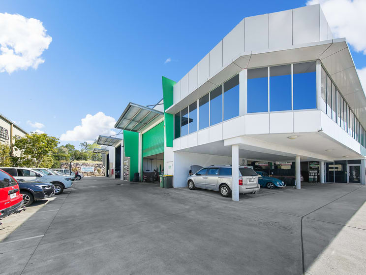 Click to view all images 1/29 Flinders Parade North Lakes QLD 4509 - Image 3