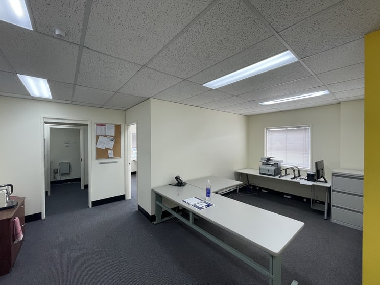Click to view all images Suite 2/22 Strangways Street Curtin ACT 2605 - Image 2