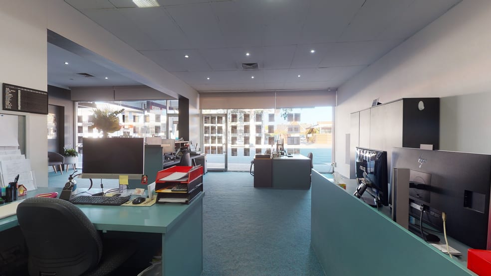 Click to view all images 228-232 Wyndham Street Shepparton VIC 3630 - Image 3