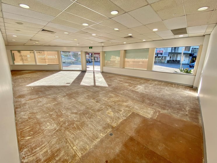 Click to view all images 872 Pittwater Road Dee Why NSW 2099 - Image 3