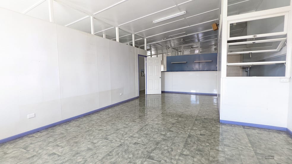 Click to view all images First Floor/328 Ruthven Street Toowoomba City QLD 4350 - Image 2
