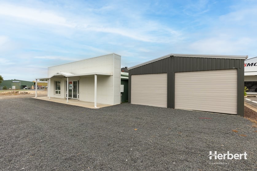 Click to view all images 293A COMMERCIAL STREET WEST Mount Gambier SA 5290 - Image 1