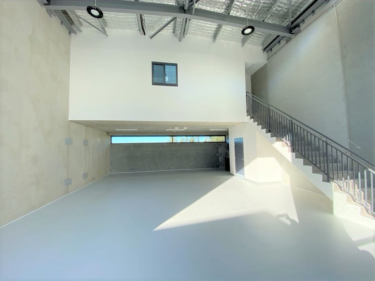 Click to view all images Narabang Way Belrose NSW 2085 - Image 2