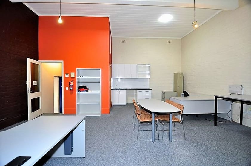 Click to view all images 80A Mitchell Street Bendigo VIC 3550 - Image 2