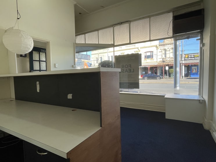 Click to view all images 780 Nicholson Street Fitzroy North VIC 3068 - Image 2