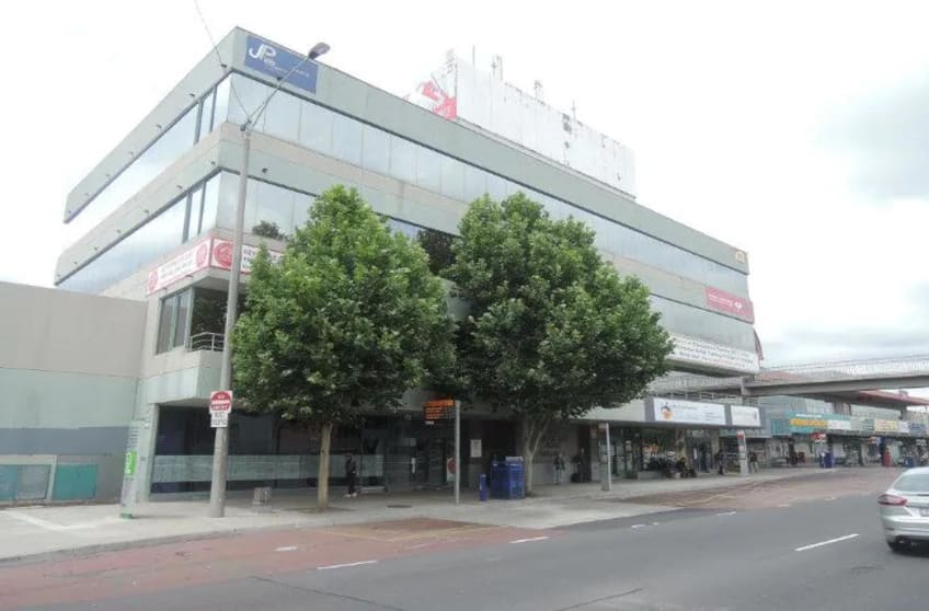 Click to view all images 1st floor/1100 Pascoe Vale Rd Broadmeadows VIC 3047 - Image 1