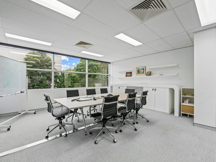 Click to view all images 53 Brandl Street Eight Mile Plains QLD 4113 - Image 1