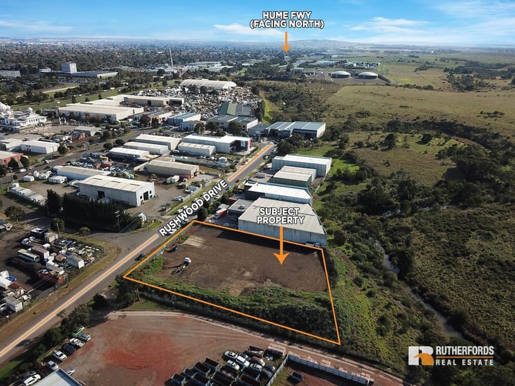 Click to view all images 42-46 Rushwood Drive Craigieburn VIC 3064 - Image 3