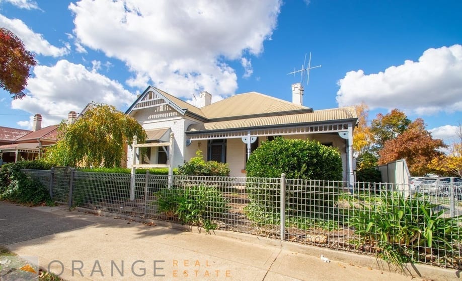 Click to view all images 266 Anson Street Orange NSW 2800 - Image 1