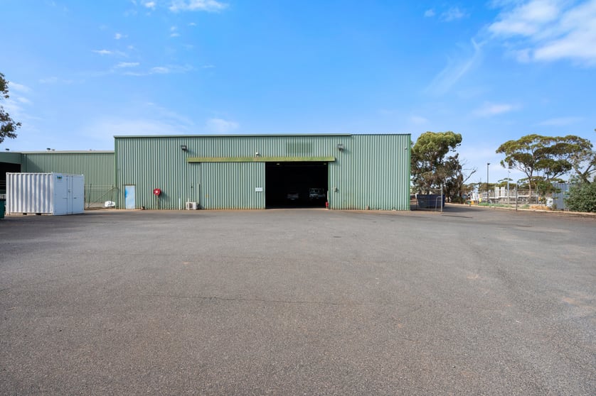 Click to view all images 3/27 Broadwood Street Kalgoorlie WA 6430 - Image 2