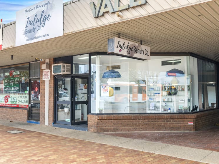 Click to view all images 3/234 Main Street Mornington VIC 3931 - Image 3