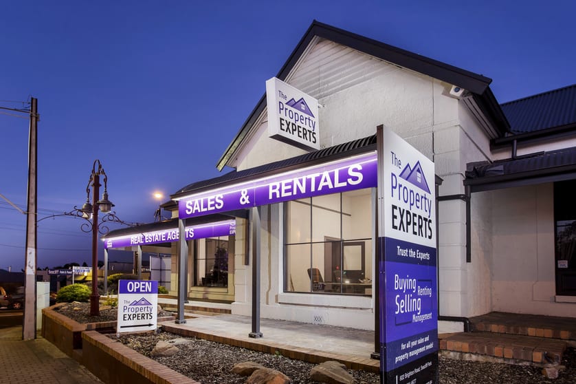 Click to view all images 602 Brighton Road Seacliff Park SA 5049 - Image 2