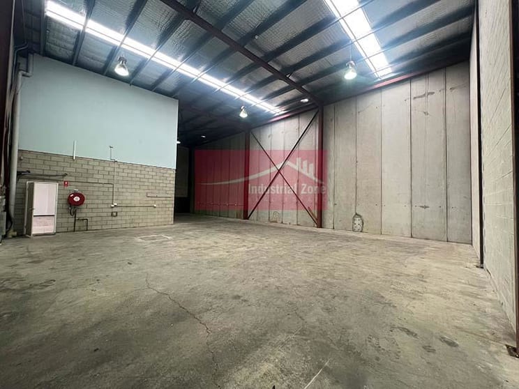Click to view all images Unit 2/7 Roberts Road Greenacre NSW 2190 - Image 2