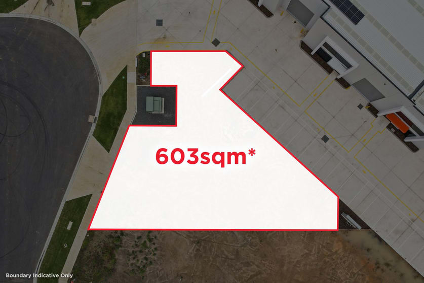 Click to view all images 12 Tasman Court Keysborough VIC 3173 - Image 2