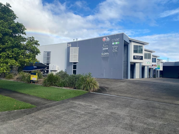 Click to view all images Unit 1/36 Premier Circuit Warana QLD 4575 - Image 3