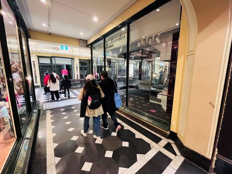 Click to view all images Shop 13/331 Bourke Street Melbourne VIC 3000 - Image 3