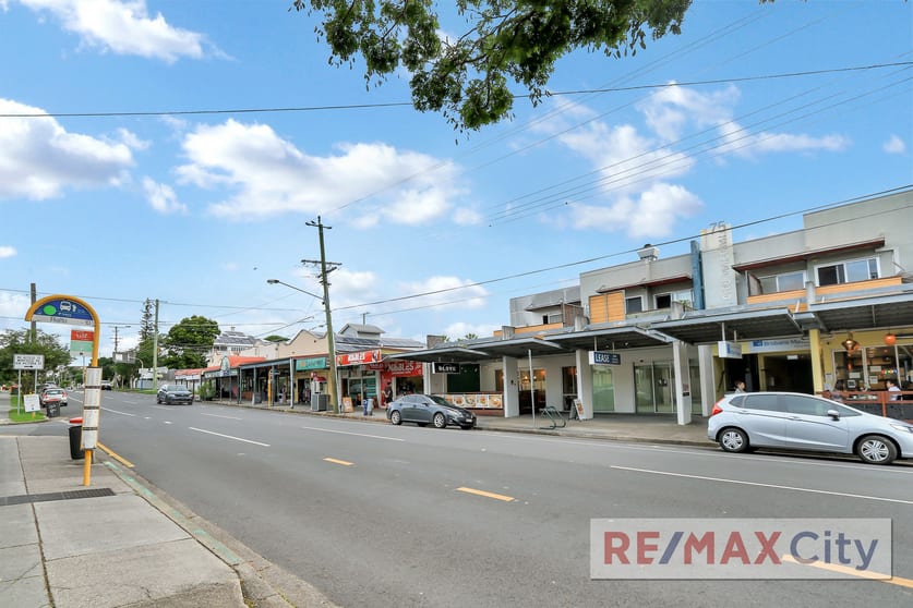 Click to view all images 3/75 Hardgrave Road West End QLD 4101 - Image 2