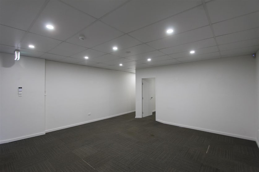 Click to view all images Shop 5/333-339 Stoney Creek Road Kingsgrove NSW 2208 - Image 2