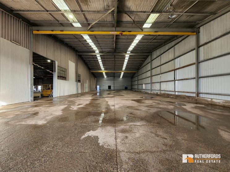 Click to view all images 80 Maffra Street Coolaroo VIC 3048 - Image 2