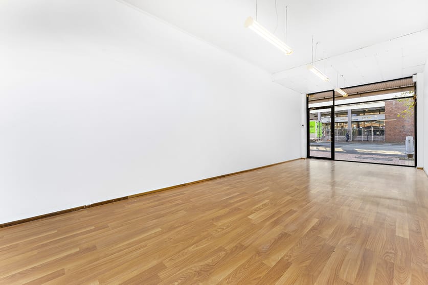 Click to view all images 2/71-73 Burelli Street Wollongong NSW 2500 - Image 2