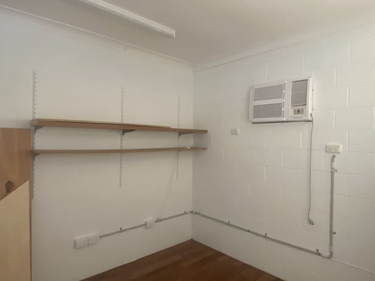 Click to view all images 1/124 Targo Street Bundaberg South QLD 4670 - Image 3