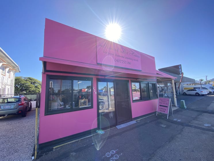 Click to view all images 229 Charters Towers Road Mysterton QLD 4812 - Image 1