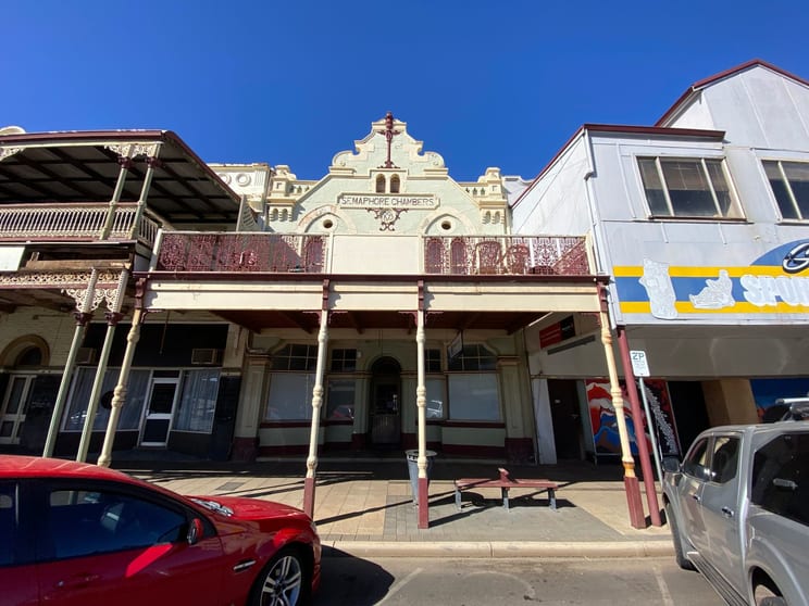 Click to view all images 77-79 Hannan Street Kalgoorlie WA 6430 - Image 3