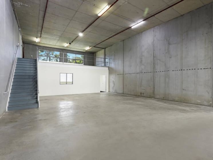 Click to view all images 14 Loyalty Road North Rocks NSW 2151 - Image 2