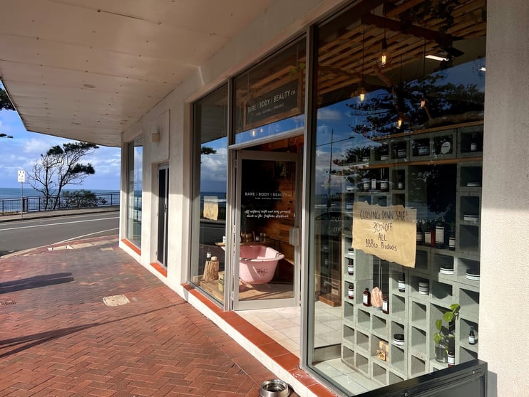 Click to view all images 3/16 Cliff Road North Wollongong NSW 2500 - Image 2