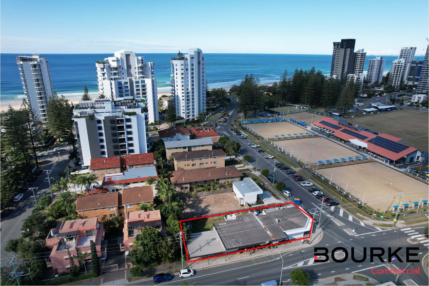Click to view all images 17 Armrick Avenue Broadbeach QLD 4218 - Image 1