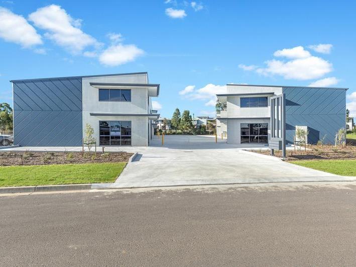 Click to view all images Unit 9/46 Spitfire Place Rutherford NSW 2320 - Image 1