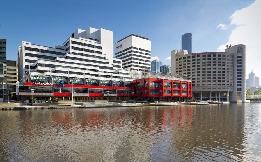 Click to view all images 931/611 Flinders St Docklands VIC 3008 - Image 3