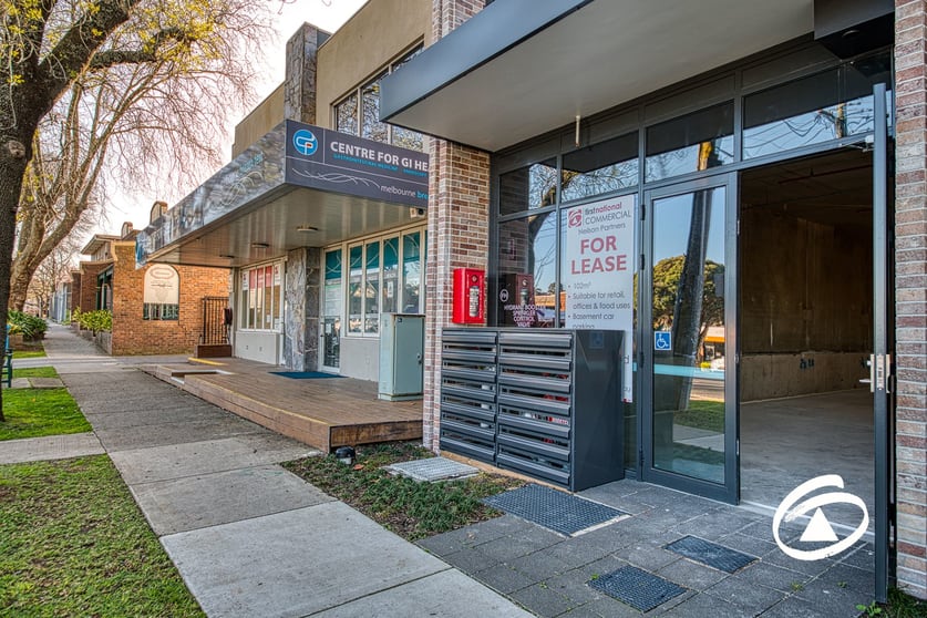 Click to view all images 1/9 Gloucester Avenue Berwick VIC 3806 - Image 3