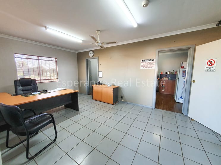 Click to view all images 10 Gilpin Street Chadwick WA 6450 - Image 3