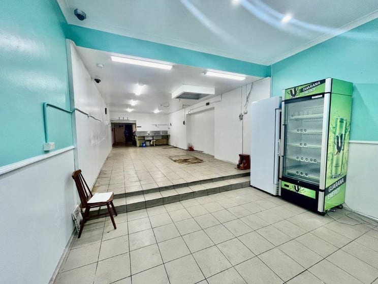 Click to view all images 4/28 Canley Vale Road Canley Vale NSW 2166 - Image 2