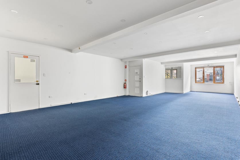 Click to view all images Level 1 / 178 High Street Prahran VIC 3181 - Image 3