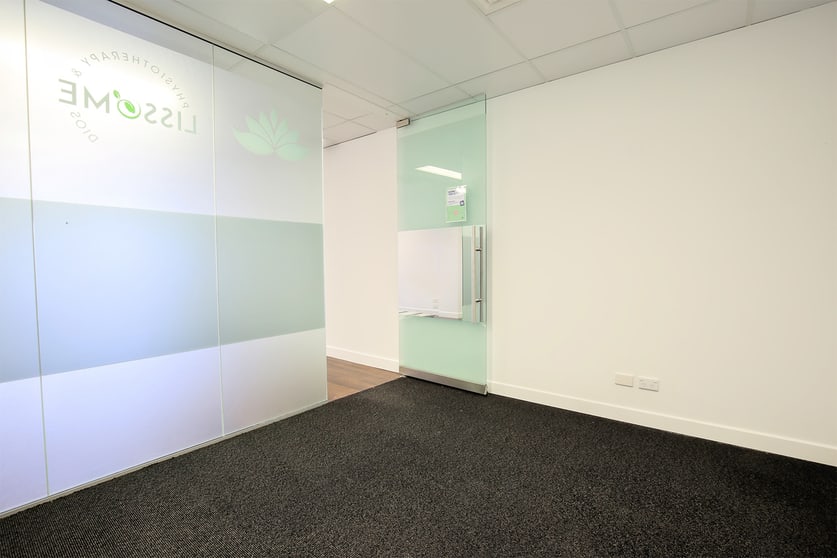 Click to view all images 9/11 Karp Court Bundall QLD 4217 - Image 2