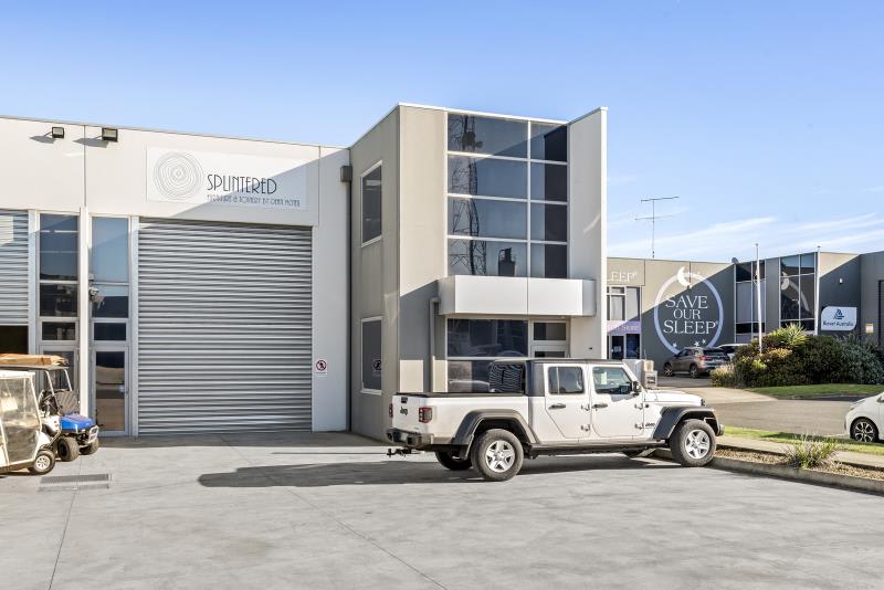 Click to view all images Unit 8, 2-5 Sykes Place/Unit 8, 2-5 Sykes Place Ocean Grove VIC 3226 - Image 1