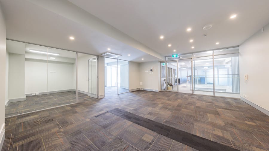 Click to view all images Suite 304/46-48 East Esplanade Manly NSW 2095 - Image 2