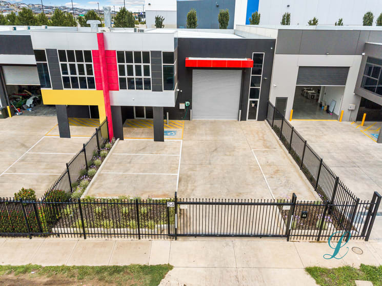 Click to view all images 54 McDougall Road Sunbury VIC 3429 - Image 2