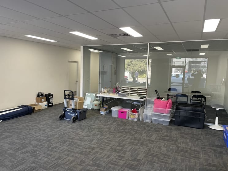 Click to view all images 6 Harper Street Abbotsford VIC 3067 - Image 3