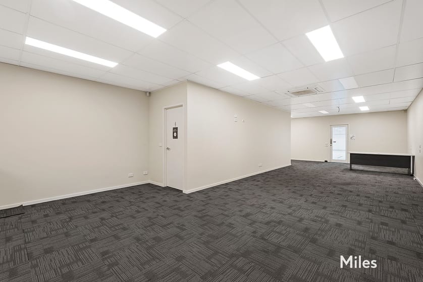 1 & 2/11 Crissane Road Heidelberg West VIC 3081 - Image 2