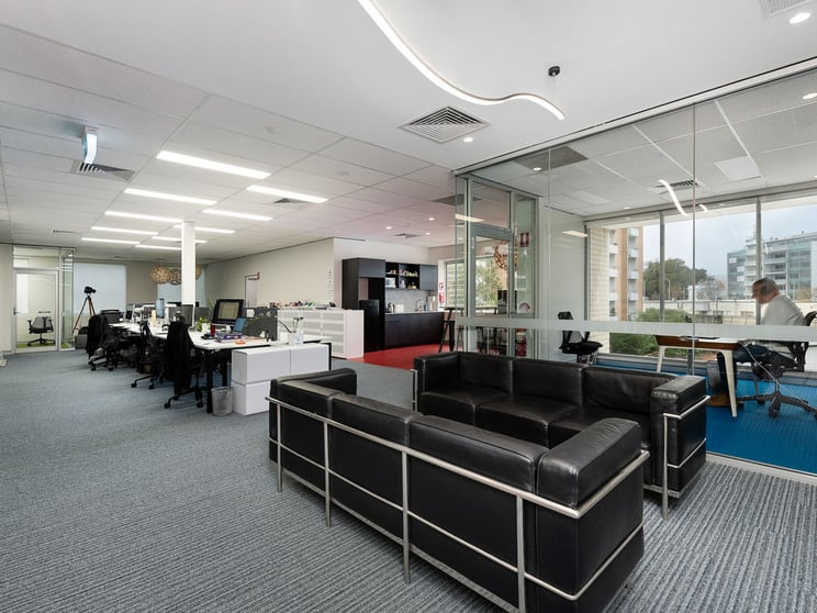 Click to view all images 1/21 Adelaide Street Fremantle WA 6160 - Image 2