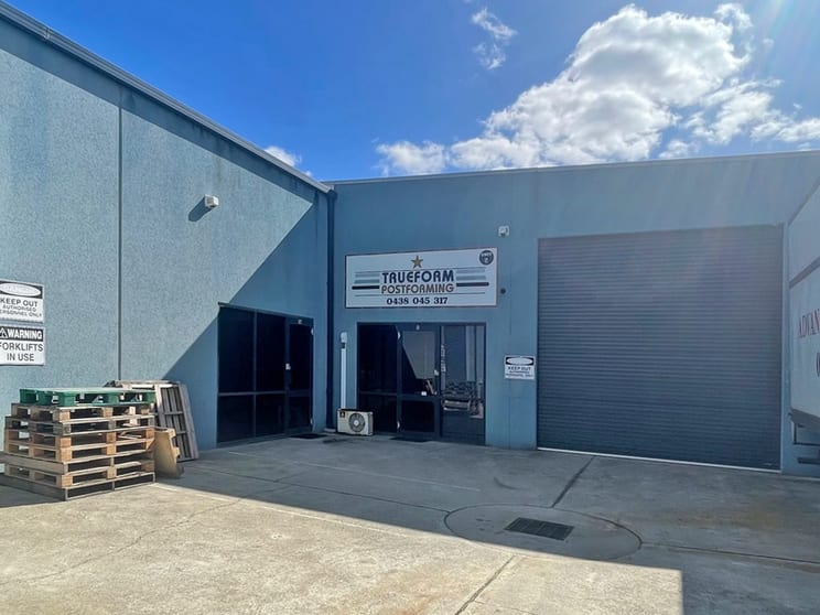 Click to view all images 5/83 Motivation Drive Wangara WA 6065 - Image 1