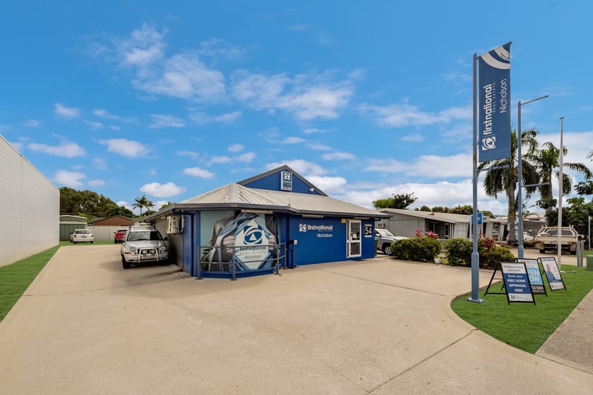 Click to view all images 54 Thuringowa Drive Thuringowa Central QLD 4817 - Image 1
