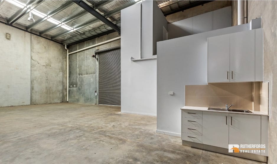 Click to view all images 37 Ralston Avenue Sunshine North VIC 3020 - Image 3