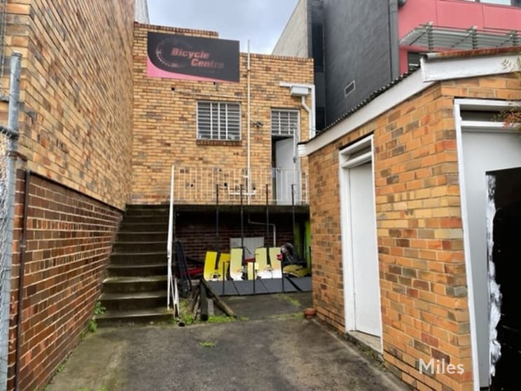 Click to view all images 929 Main Road Eltham VIC 3095 - Image 3