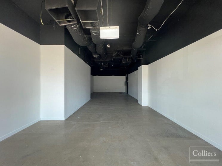 Click to view all images 1/10 Little Fletcher Street Townsville City QLD 4810 - Image 3