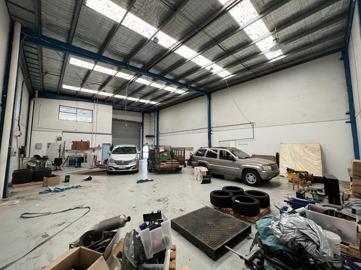 Click to view all images 2/9 Superior Drive Dandenong South VIC 3175 - Image 3